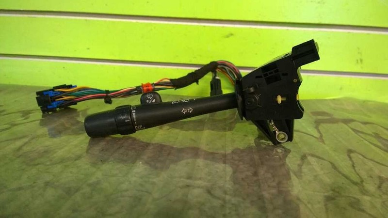 00 MONTE CARLO 3.4 2DR COUPE WIPER HEADLIGHT TURN SIGNAL COLUMN SWITCH 1338-10