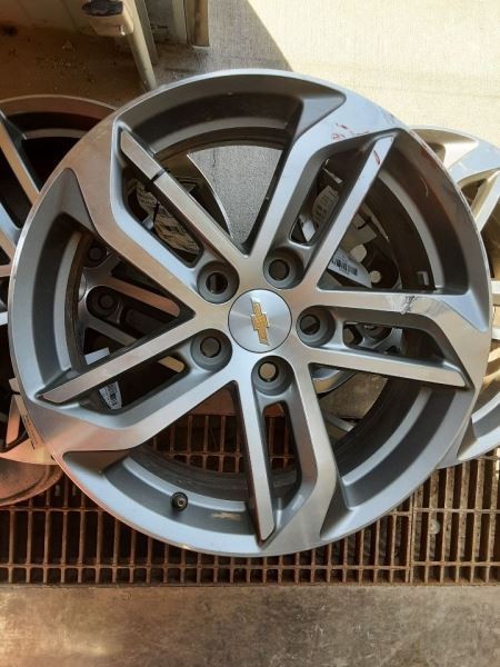 2016-2017 Chevy Equinox Wheel Rim 18x7 5 Double Spoke Painted Silver Opt 5P4