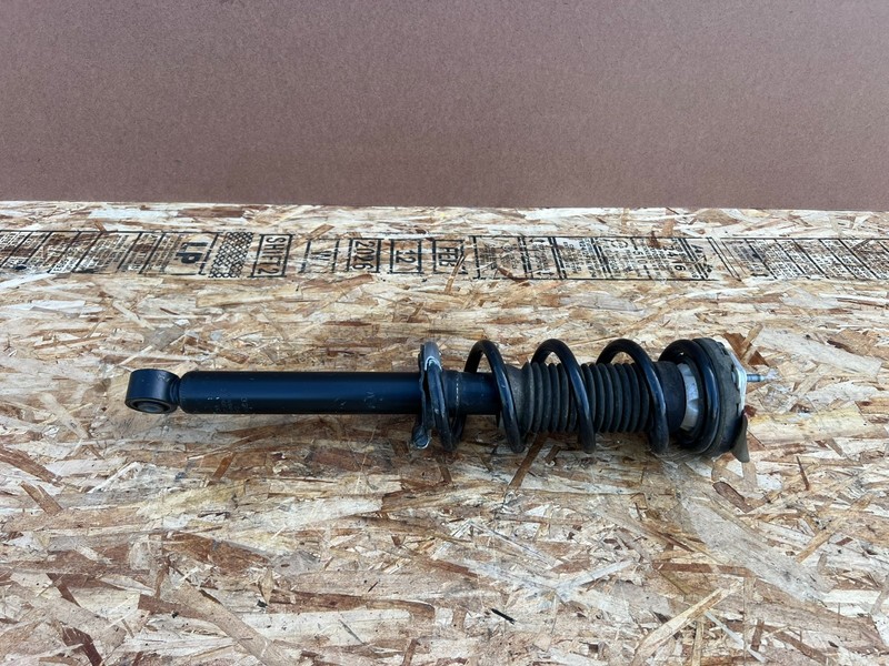 INFINITI Q50 Q60 14-24 OEM FRONT SHOCK STRUT ABSORBER RWD ASSEMBLY (FITS L & R)