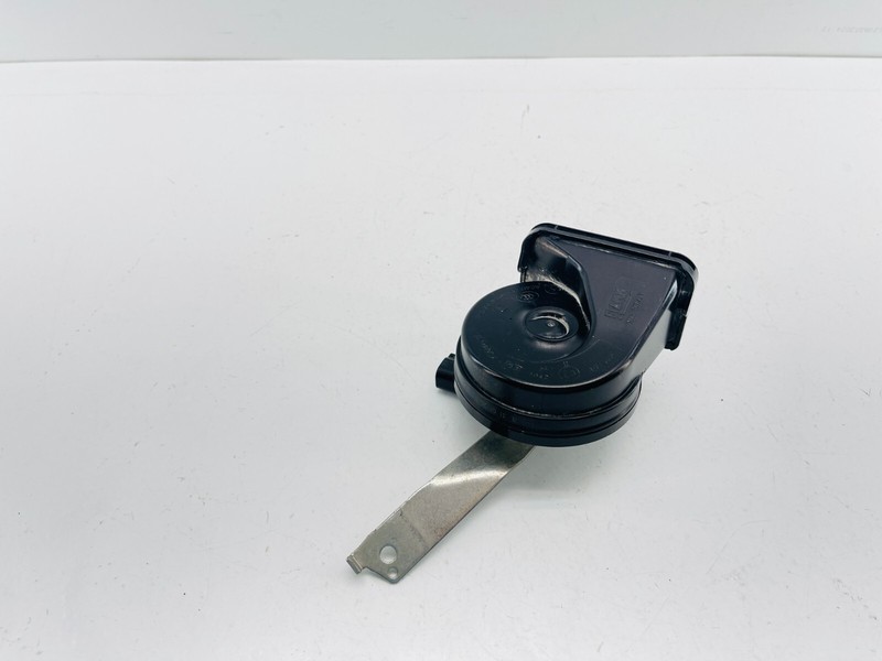 2015-2023 Jeep Renegade Low Note Pitch Honking Sound Horn 68544343A OEM
