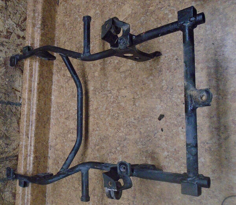 2001 Kawasaki ZG 1000 ZG1000 Concours Front Fairing Stay Oil Cooler Mount Sub 01