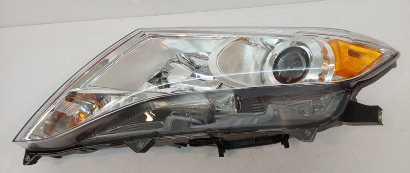 2011 TOYOTA VENZA LH HEADLIGHT ASSY OEM
