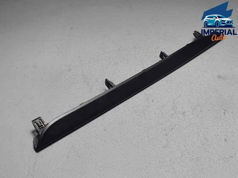 2018-2024 TOYOTA CAMRY SE XSE REAR PASSENGER SIDE BUMPER LOWER TRIM MOLDING OEM