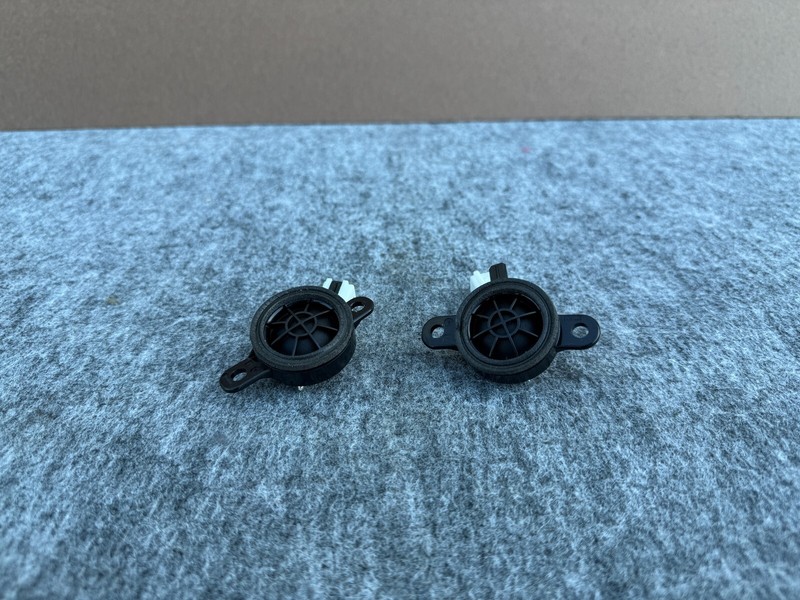 HYUNDAI GENESIS SEDAN G80 15-20 OEM LEFT AND RIGHT DOOR LEXICON TWEETERS
