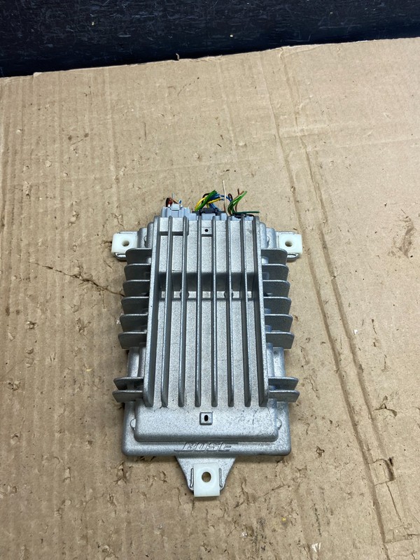 2009 to 2015 Cadillac CTS Bose Radio Stereo Audio Amplifier Amp OEM AE1991 DG