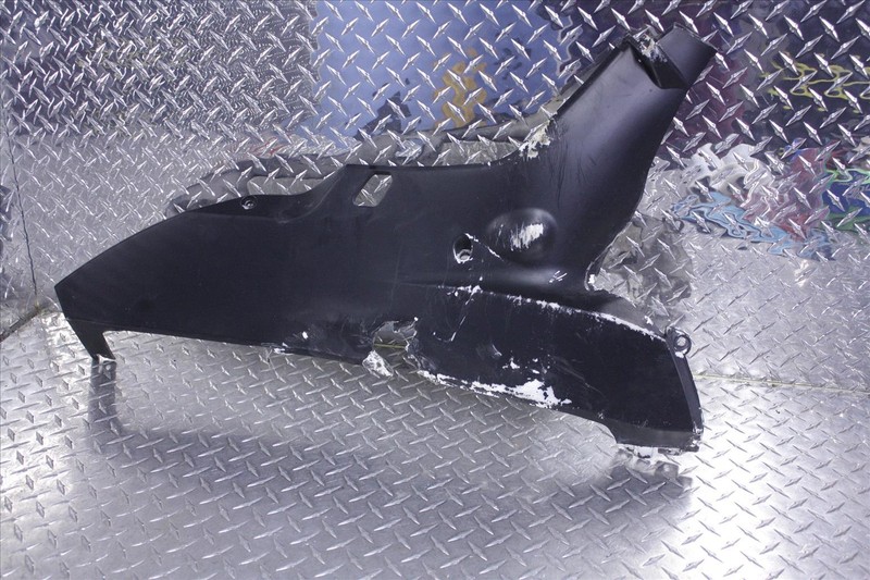 2006 HONDA CBR 1000 RR RIGHT SIDE LOWER FAIRING COWL COVER OEM CBR1000 * 06