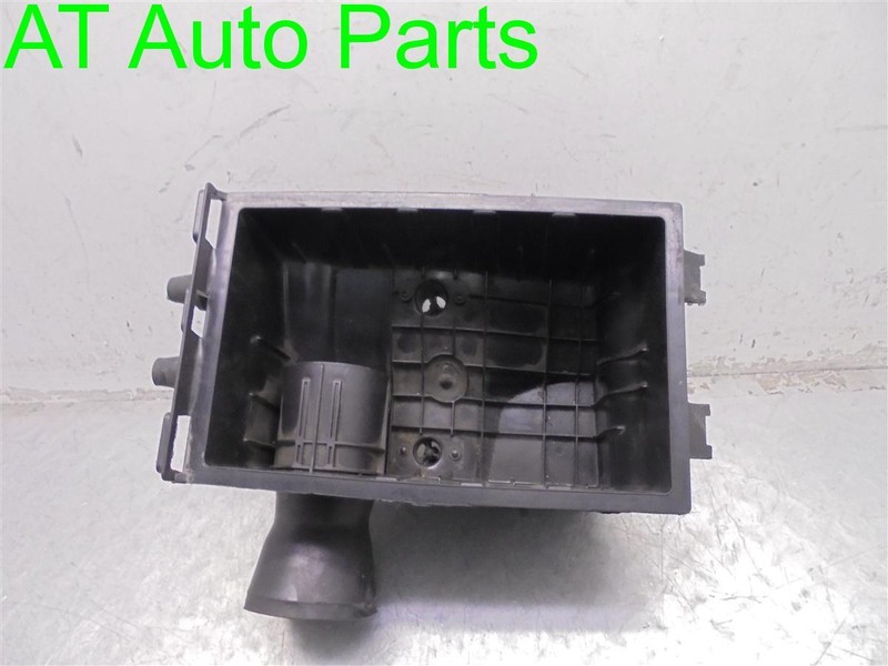 03 04 05 LINCOLN AVIATOR 4.6L AIR CLEANER BOX TOP COVER OEM