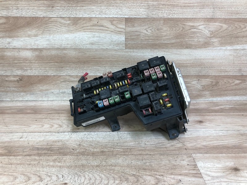 DODGE DAKOTA OEM FRONT SAM FUSE BOX RELAY FUSES ASPEN TIPM BLOCK 3.7L 06-07 3