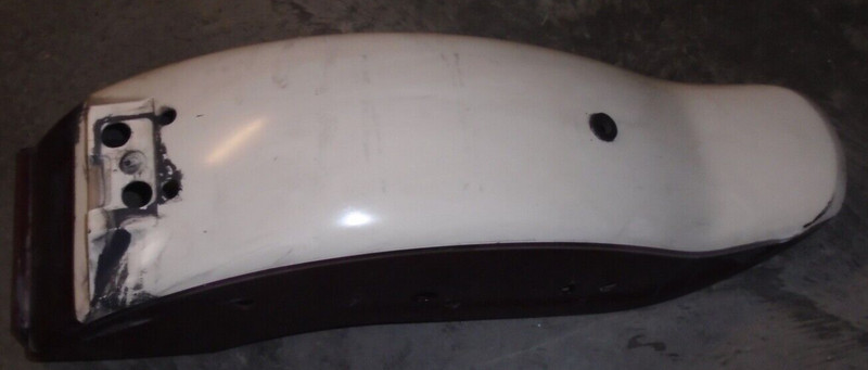 1998 Suzuki Marauder VZ800 VZ 800 Rear Back Fender Panel Wheel Well Mud Guard 98