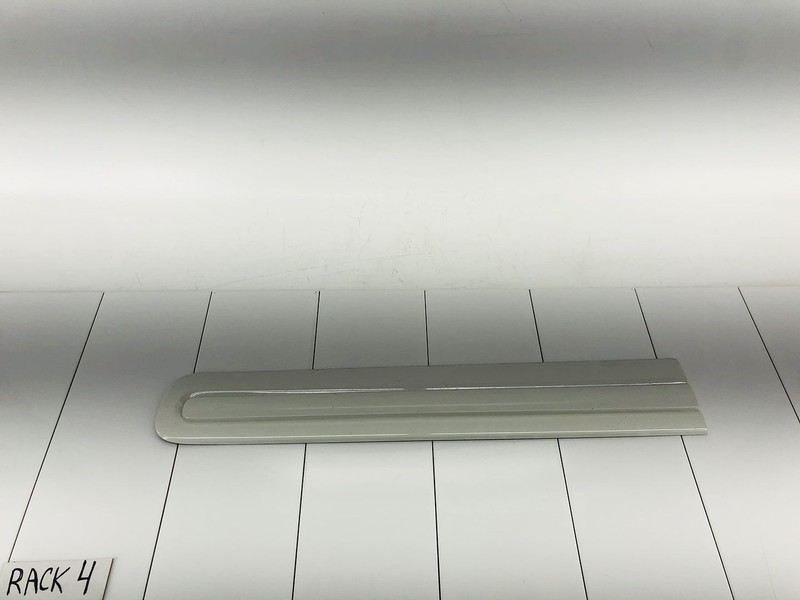 14-17 FIAT 500L FRONT RIGHT SIDE DOOR EXTERIOR MOLDING BIANCO WHITE OEM