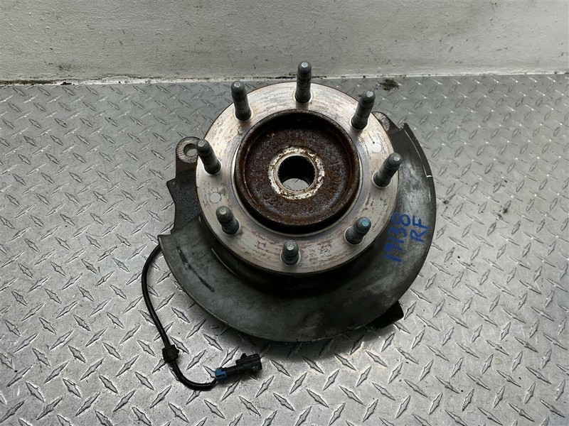 01-06 SILVERADO SIERRA 2500 3500 PASSENGER SPINDLE KNUCKLE OEM 515-01303R