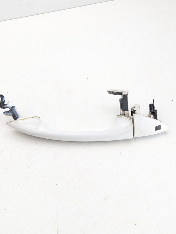 01-04 Mercedes W203 C230 C240 Front Right Side Exterior Door Handle P:143