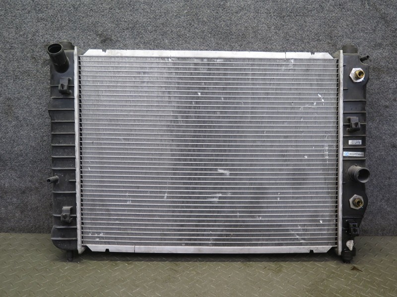 2004-2009 CADILLAC XLR 4.6L V8 ENGINE MOTOR COOLANT RADIATOR