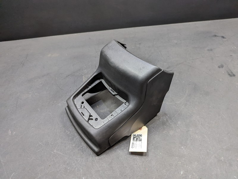 Center Console Rear End Trim Panel 2017 Chevrolet Camaro 23425235 2016-2021 2022