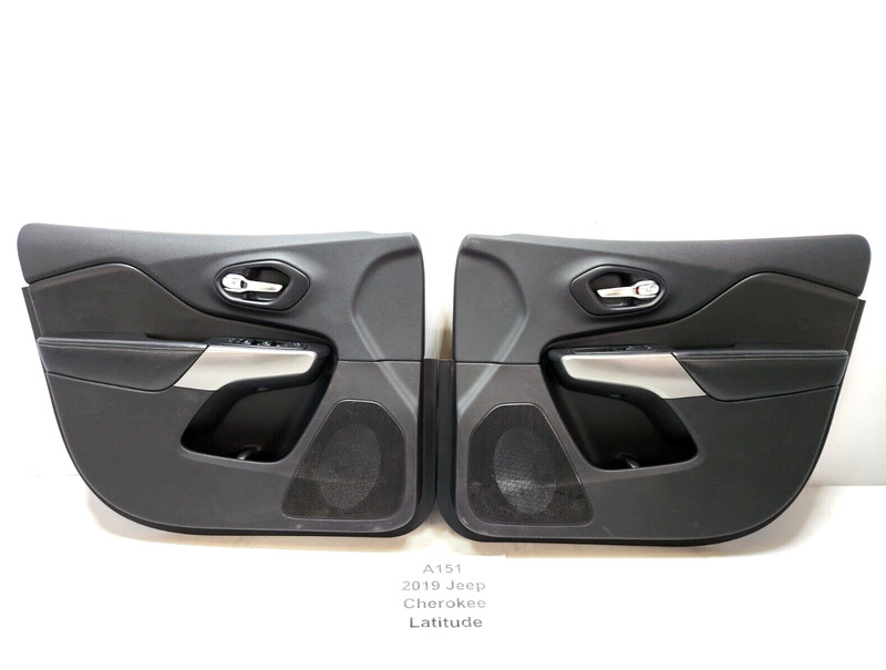 ✅19-20 OEM Jeep Cherokee Latitude Front Left Right Door Panel Trim Black SET Of2