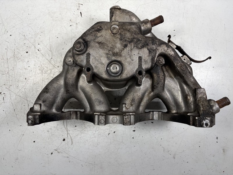81 Honda Civic 1.3 Intake Manifold 17101-PB3-000 OEM
