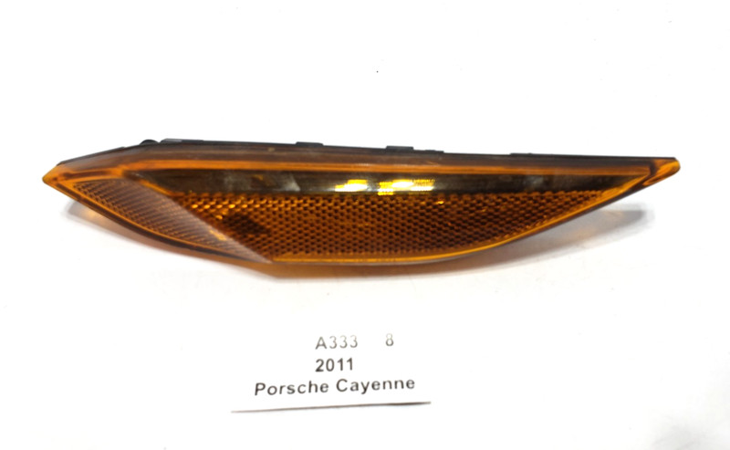 ✅ 11-14 OEM Porsche Cayenne 958 Front Right Passenger Side Turn Signal Repeater
