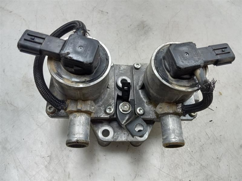 12 TOYOTA TUNDRA 5.7L EGR