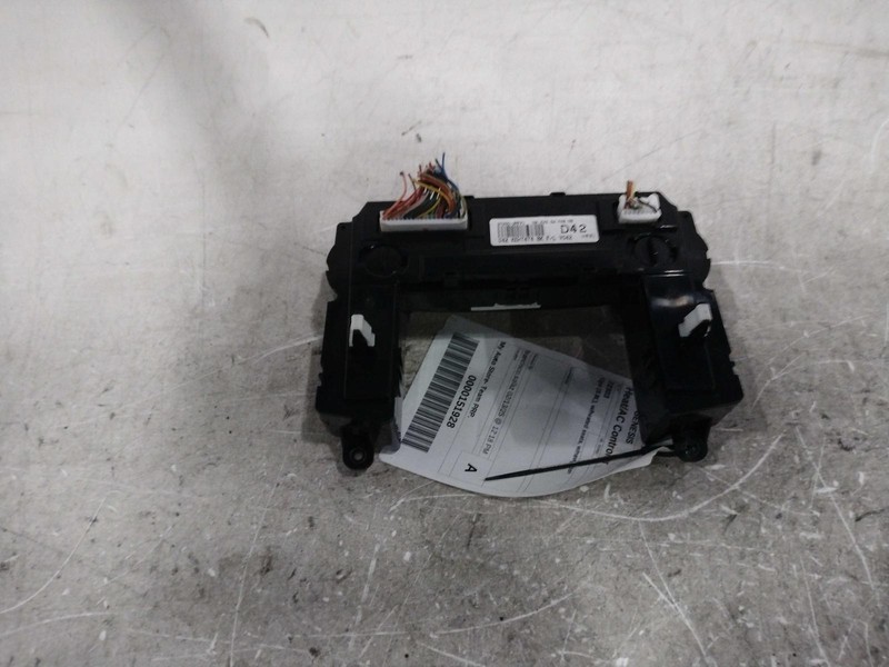 2015 Hyundai Genesis A/C Selector Switch OEM Blue 972502MFL0 116k Miles