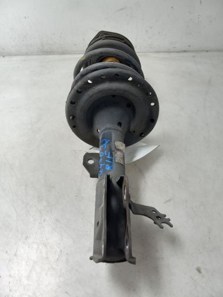 12-17 TOYOTA CAMRY 2.5L FWD AT PASSENGER SIDE FRONT STRUT