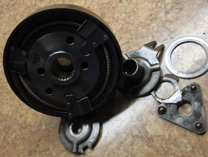 1987 YAMAHA YFM200 YFM 200 MOTO 4 ATV Engine Centrifugal Clutch Plates Basket K4