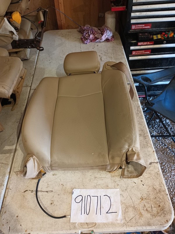 05 06 07 08 09 Cadillac SRX Front Driver Side Upper Leather Seat Back