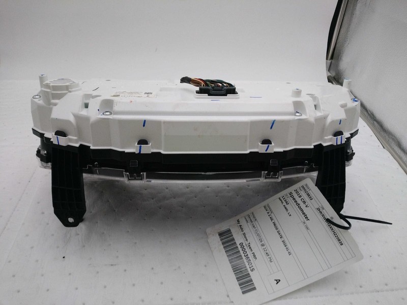 2017-2019 Honda CR-V Speedometer Gauge OEM Silver 60000 Miles NJ25-23833-607773