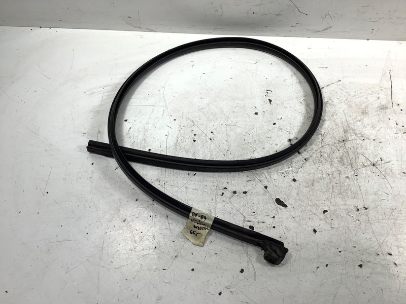 88-89 Honda Civic 2DR Left Door Subseal Black OEM
