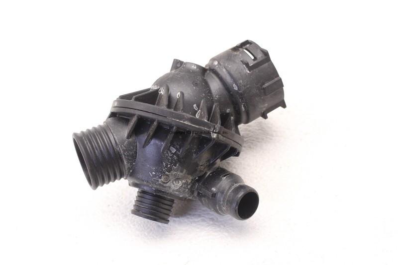 2014 2015 BMW 335XI ENGINE COOLANT THERMOSTAT ONLY M SPORT 11537598865 OEM