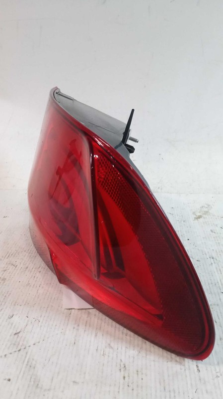 Used Left Tail Light Assembly fits: 2012 Bmw 535I quarter panel mounted Left Gra