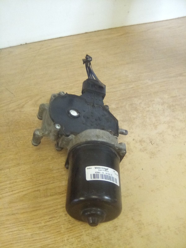 Freightliner/Valeo W000103942 Wiper Motor