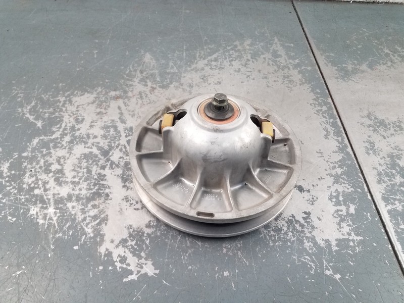 #1869 V1 - 2021 19 20Polaris RZR XP 1000 Secondary Clutch