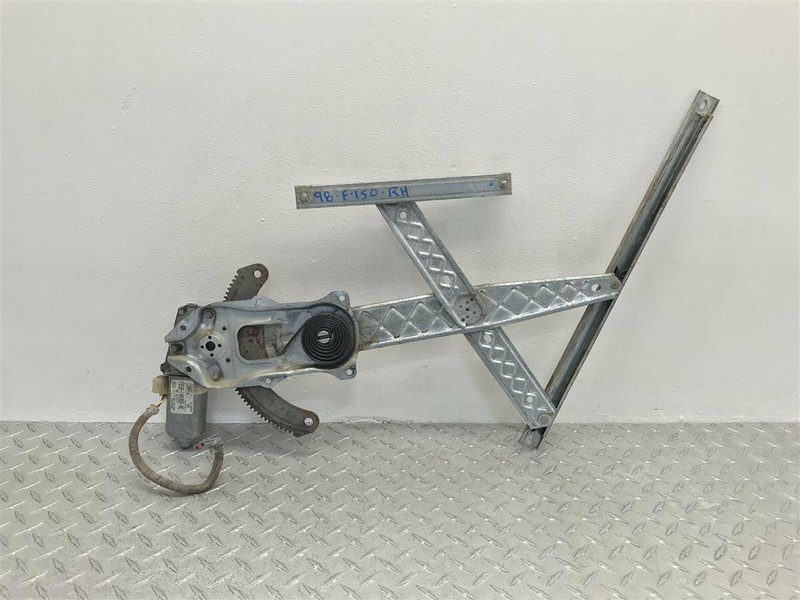 1997-1998 FORD F150 RH PASSENGER POWER WINDOW REGULATOR OEM F65Z-1523208-AB