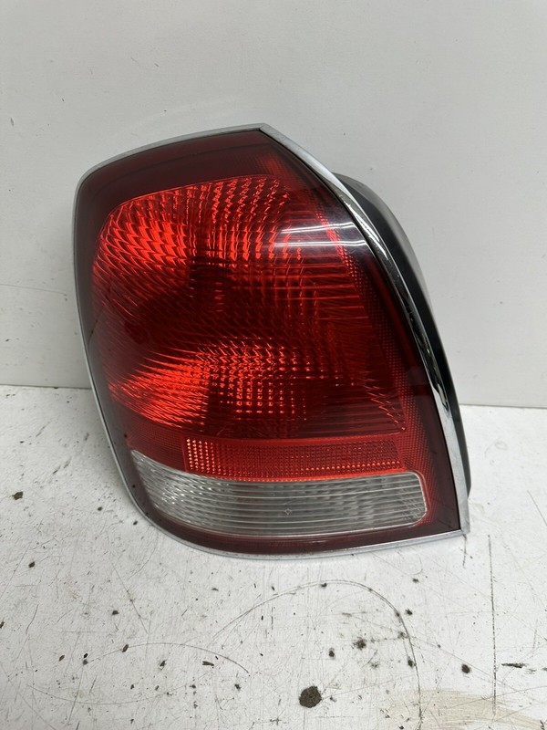 2001-2003 Hyundai XG350 thru 1/31/03 QRT MTD taillight taillamp tail light lamp