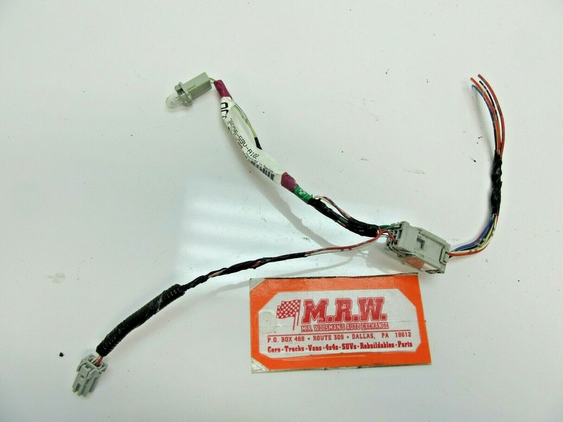 FOR WIRE HARNESS OFF COURTESY LIGHT FRONT INTERIOR DOOR PANEL LEFT SIDE BULB LF