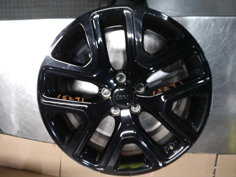 2022 Jeep Renegade 16 Grey Wheel OEM 68256382AA Used Some Dings 35K Miles