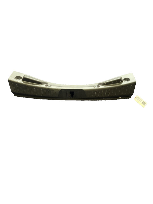 Used Oem Lincoln Rear Tailgate Liftgate Trunk End Sill Trim Plate 2015-2019 MKC