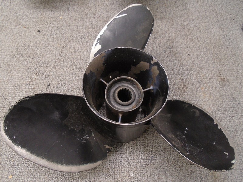 MICHIGAN WHEEL RAPTURE STAINLESS PROPELLER 103040 C/R L/H14 1/4DIA X 19P V6