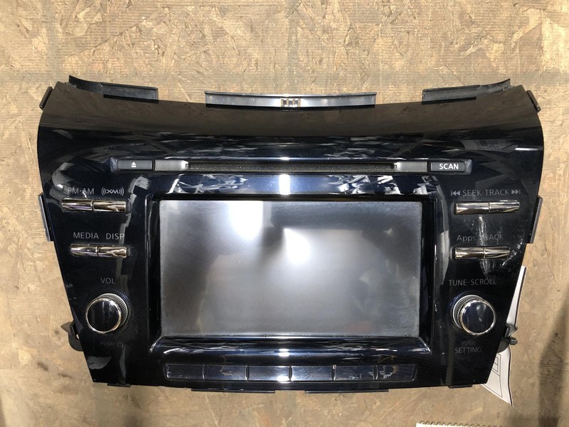 15-'16 NISSAN MURANO radio assembly/head unit OEM