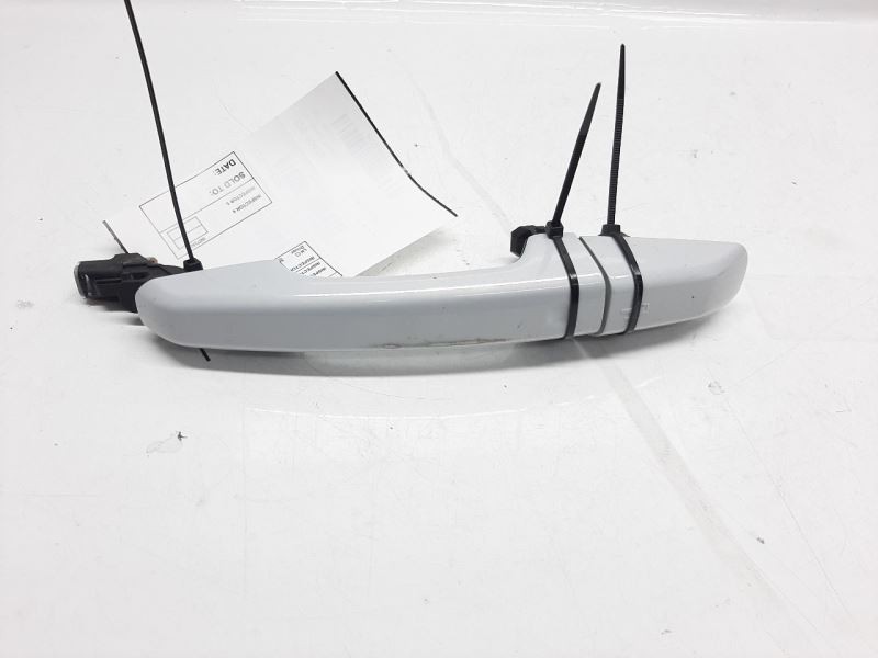 2018 Range Rover HSE L405 Left Front Door Handle Pull Driver LR098987