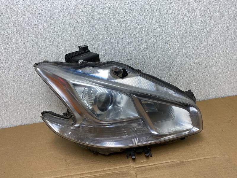 2009 - 2014 Nissan Maxima Headlight Right Passenger Xenon HID DEPO AD3788 DW