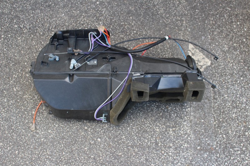 82-92 Camaro Firebird HVAC Heater Core A/C Evaporator Box USED OEM GM
