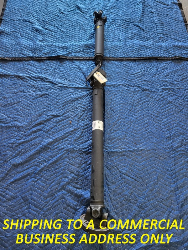 JEEP WAGONEER 2022 5.7L RWD Rear Drive Propeller Shaft USED OEM 68416803AB
