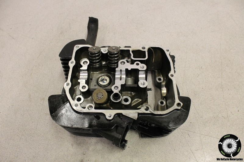 2005 Honda VTX1800F2 REAR ENGINE TOP CYLINDER HEAD VALVES SPRINGS VTX 1800