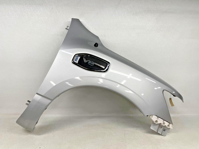 ⭐2017-2024 NISSAN TITAN RIGHT PASS SIDE FENDER BODY PANEL SILVER OEM LOT2572