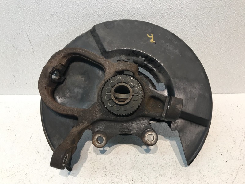 98-06 Jaguar X100 XKR Front Right Passenger Spindle Knuckle Hub w/ Shield OEM