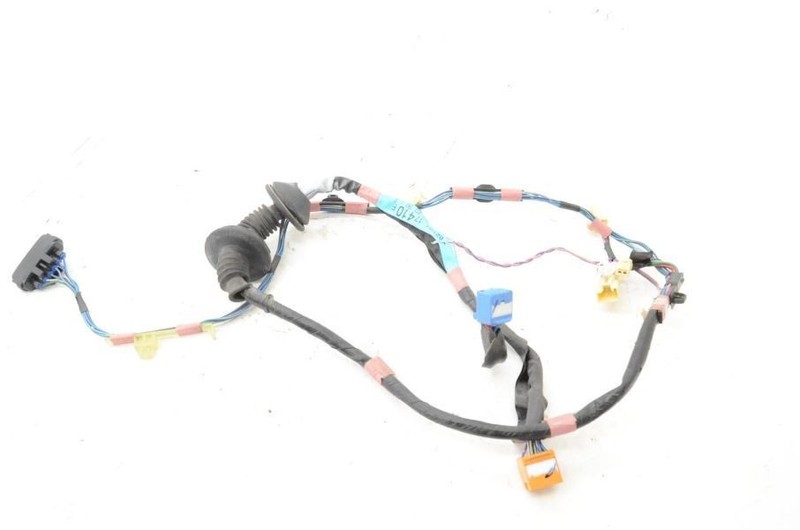 2000-2005 Toyota MR2 Spyder Driver Left Front Door Wire Harness 82152-17410