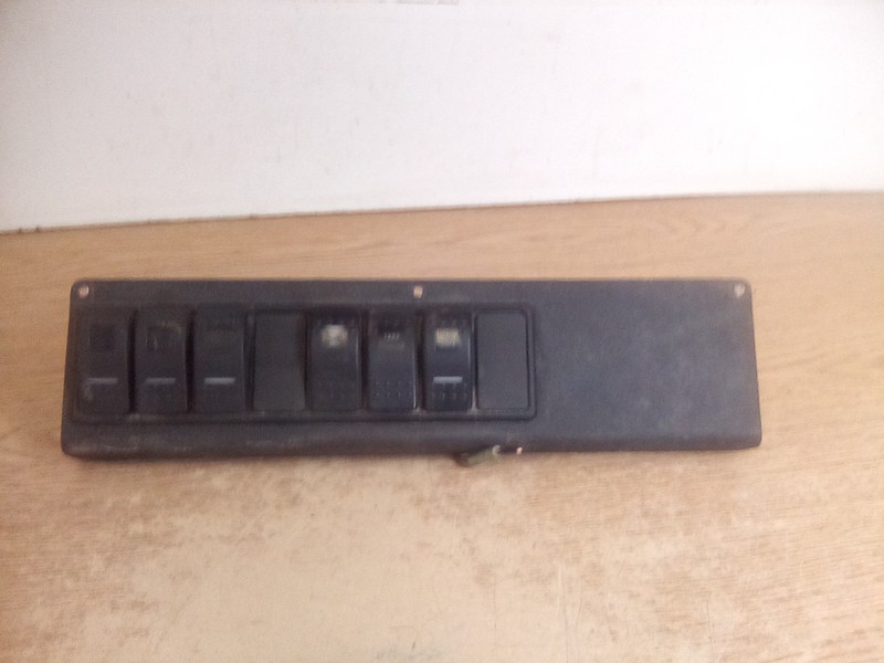 2017 Western Star Dash Switch Panel