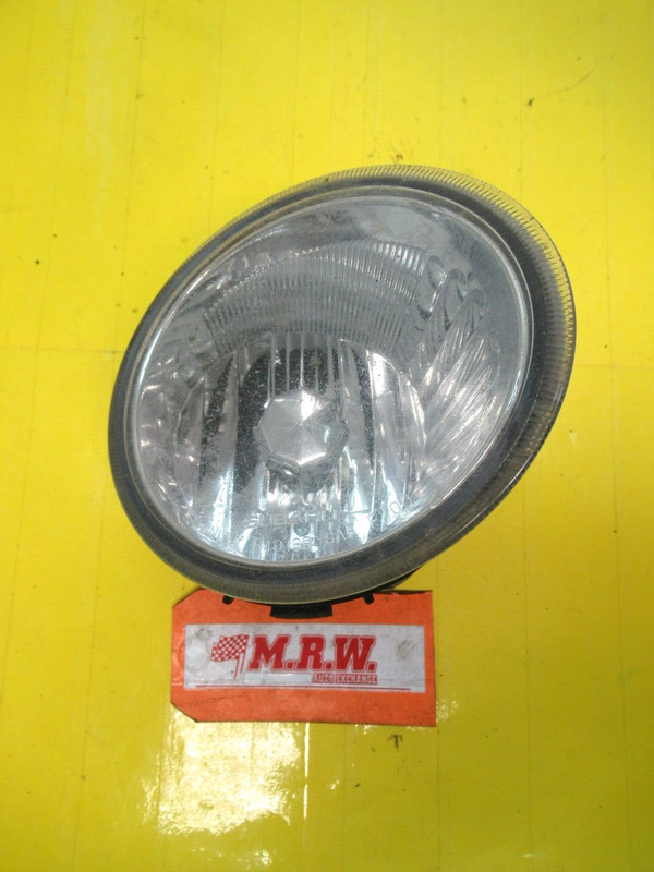 FOG LIGHT LAMP BUMPER MOUNTED RIGHT PASSENGER SIDE RF 05 06 LEGACY OUTBACK WAGON