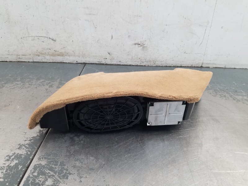 2008 Porsche Cayman S 987 Front Bose Subwoofer Assembly #3197 A4